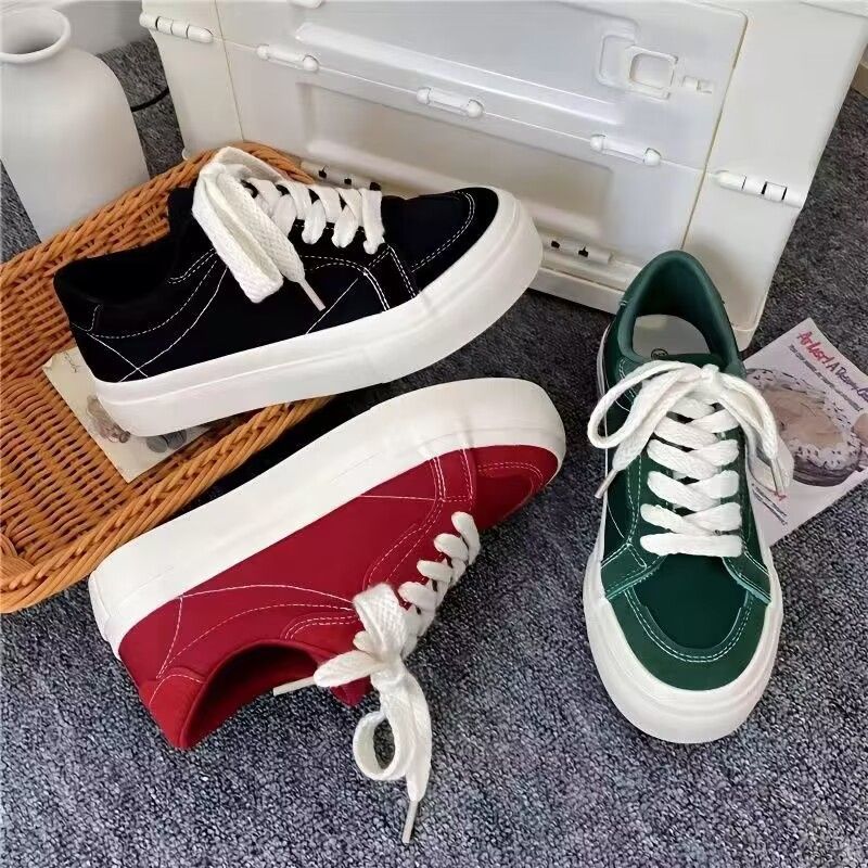 Ladies Footwear High on Platfo - đánh giá và giá Women Bags Trend 2025